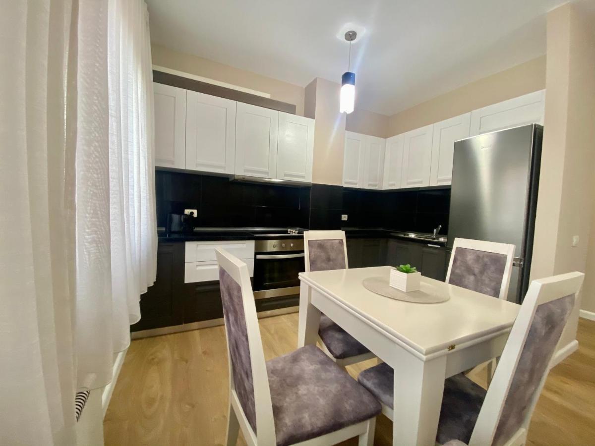 Tirana New Bazaar-Apartment 1 Ngoại thất bức ảnh