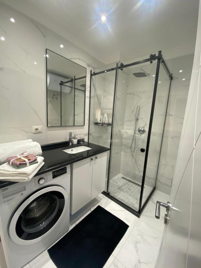 Tirana New Bazaar-Apartment 1 Ngoại thất bức ảnh