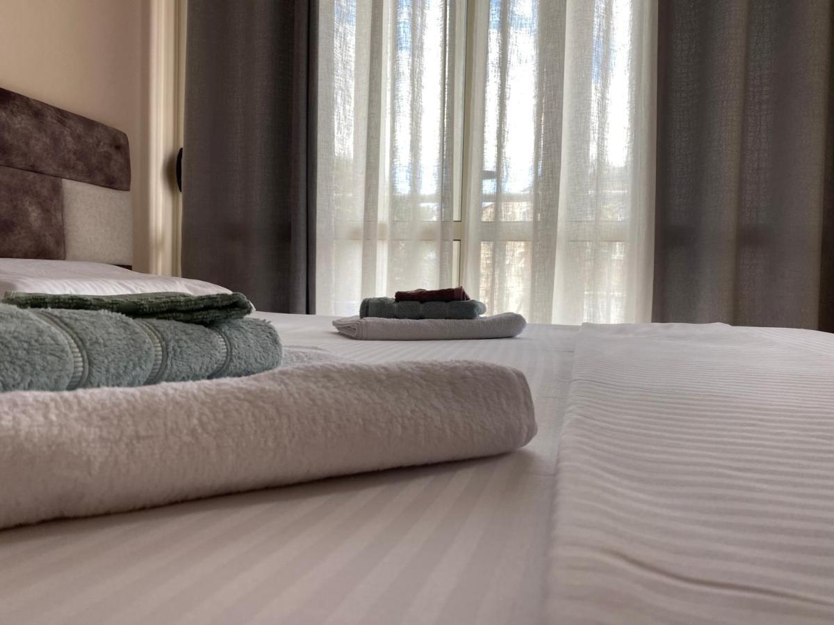 Tirana New Bazaar-Apartment 1 Ngoại thất bức ảnh