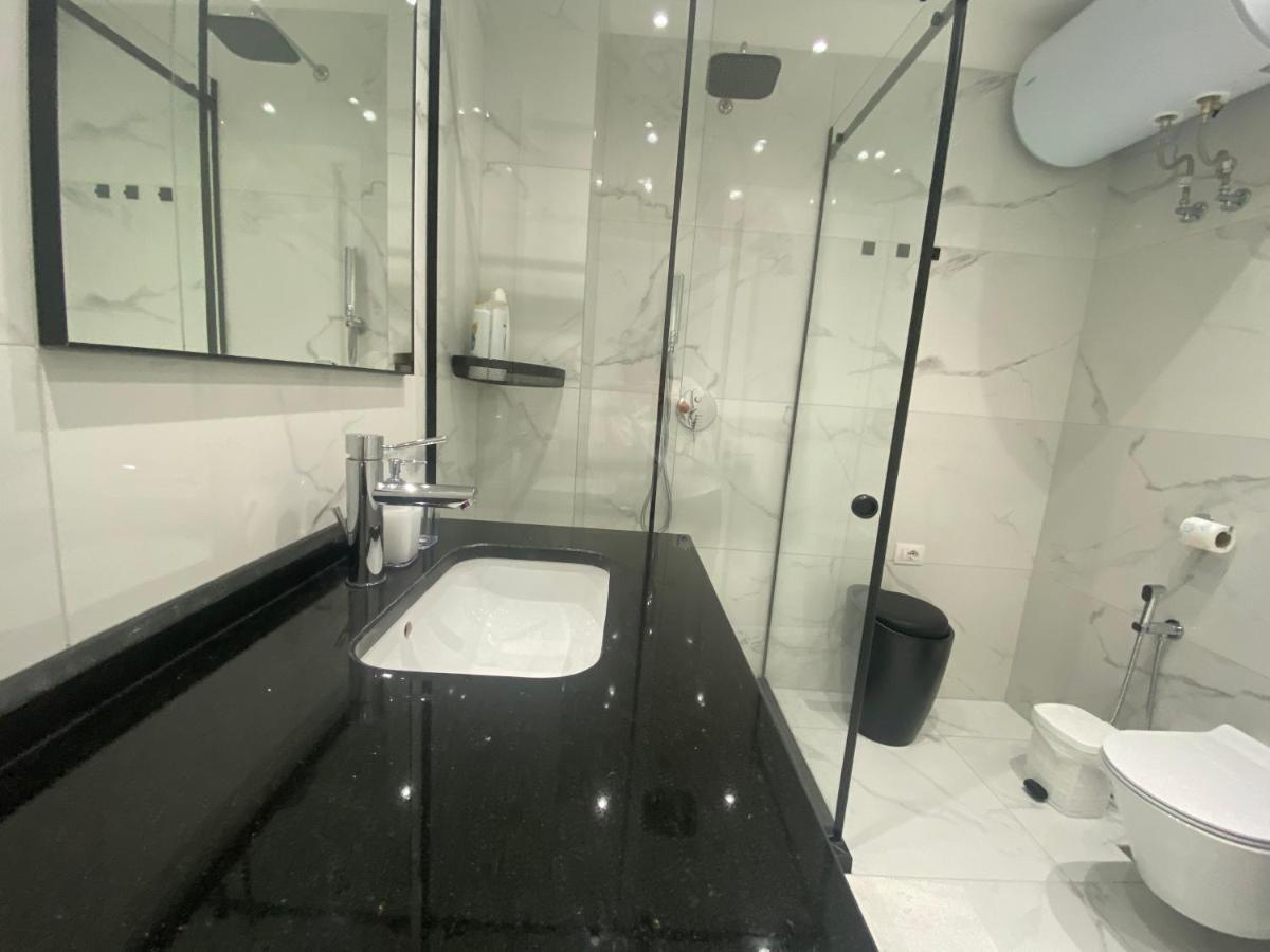 Tirana New Bazaar-Apartment 1 Ngoại thất bức ảnh