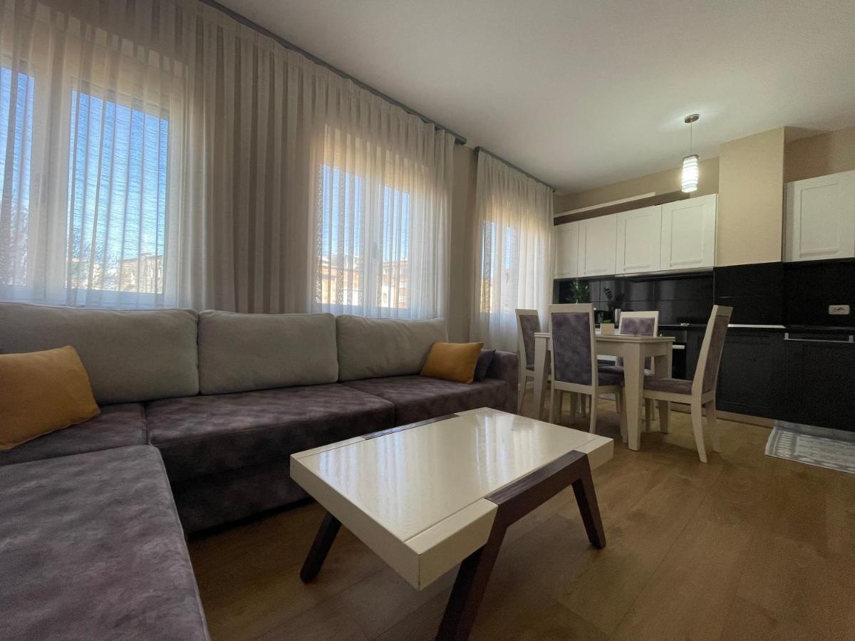 Tirana New Bazaar-Apartment 1 Ngoại thất bức ảnh